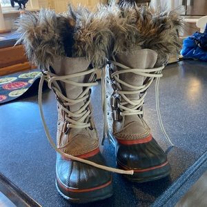 Sorel Womens winter boots